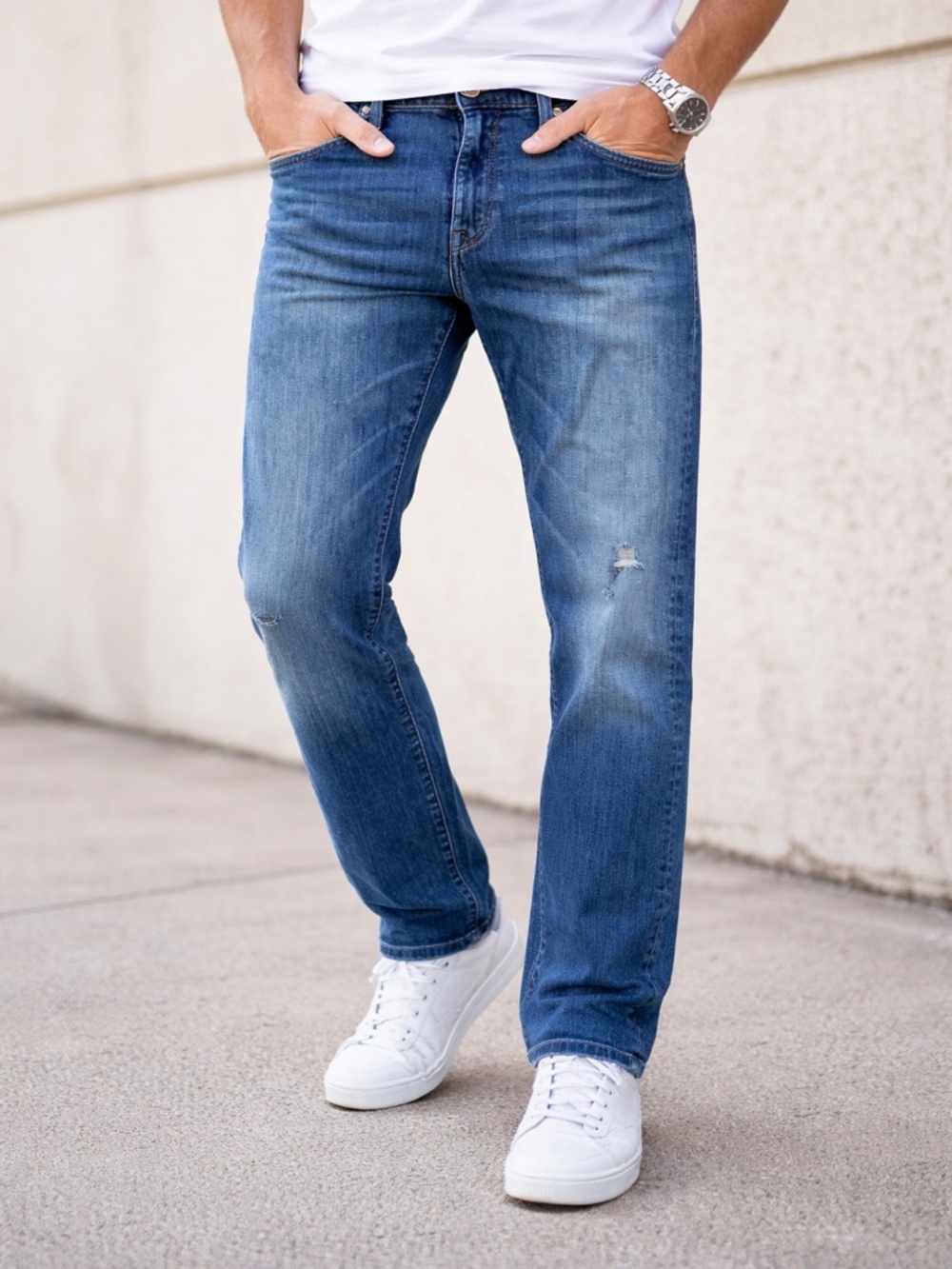 Mavi Jeans “Zach” straight leg denim in a classic medium wash.
